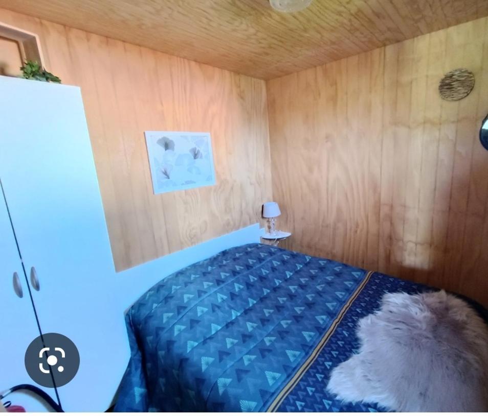 Logement Insolite Au Coeur De L'Auvergne Rochefort-Montagne Exterior foto